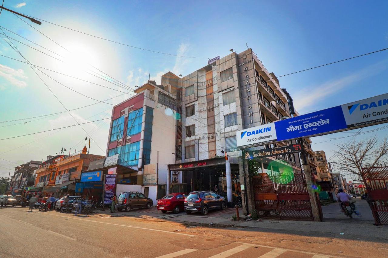 Oaktel Hotel Grand Shiva Near Ganga Ghat Haridwār Exterior foto